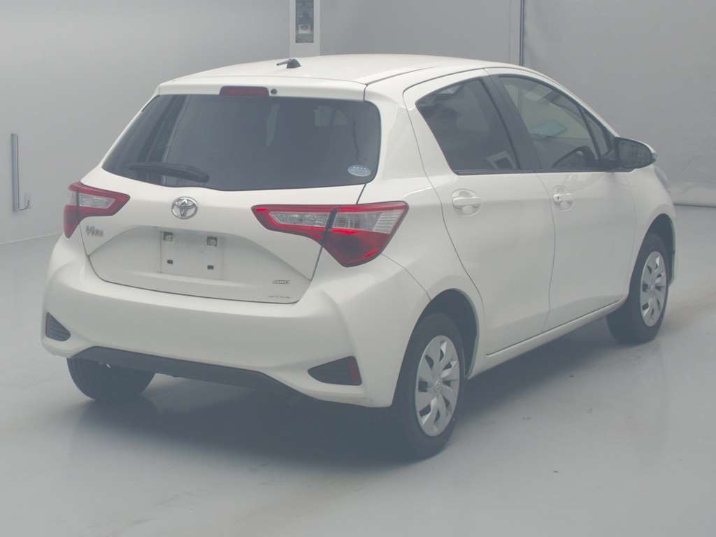 2019 Toyota Vitz NSP135[1]