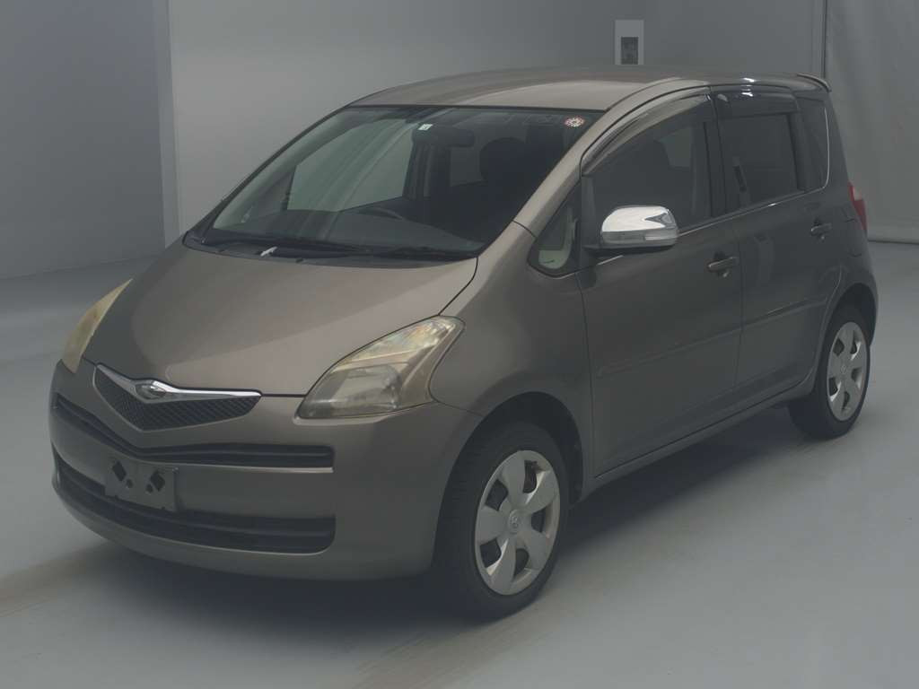 2006 Toyota Ractis NCP105[0]