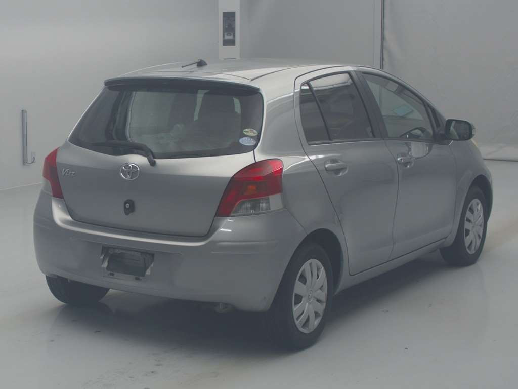 2009 Toyota Vitz KSP90[1]