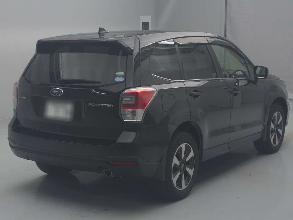 2016 Subaru Forester SJ5[1]