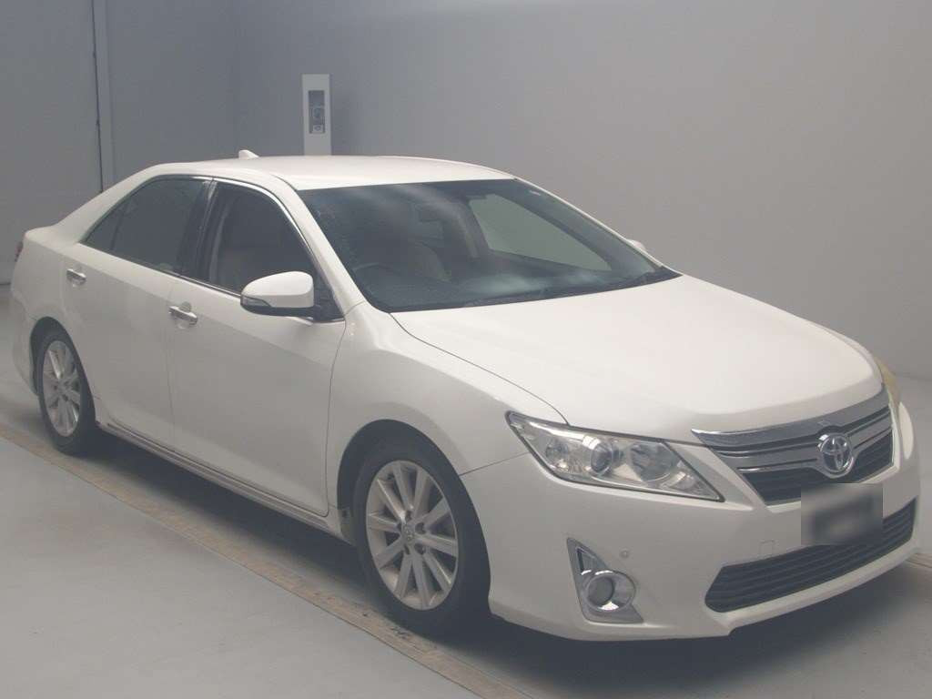 2012 Toyota Camry AVV50[2]