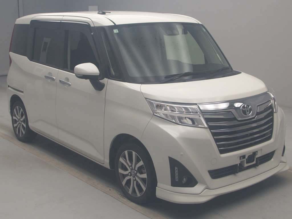 2020 Toyota Roomy M900A[2]