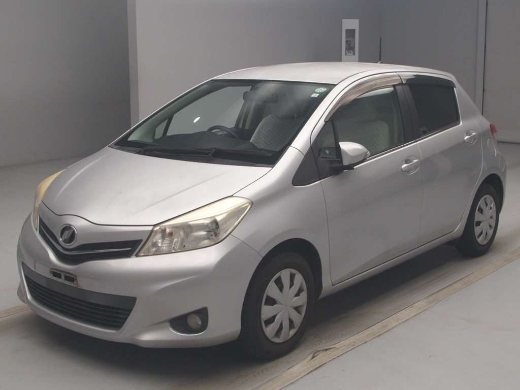 2012 Toyota Vitz NSP130[0]