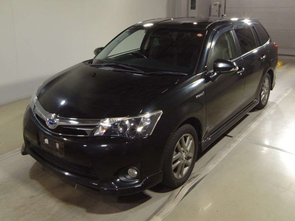 2014 Toyota Corolla Fielder NKE165G[0]