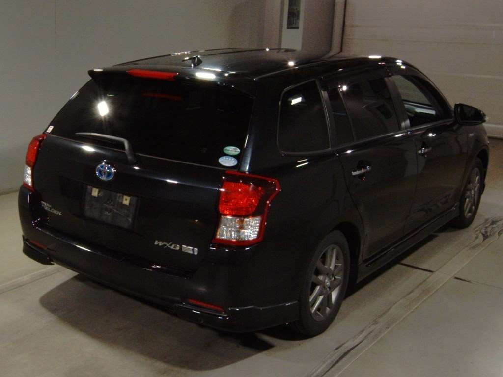 2014 Toyota Corolla Fielder NKE165G[1]