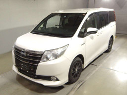 2014 Toyota Noah