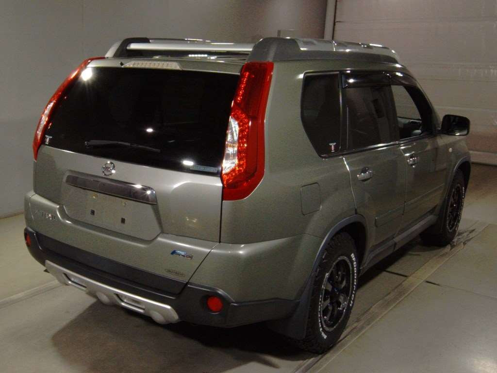 2013 Nissan X-Trail DNT31[1]