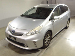 2013 Toyota Prius alpha