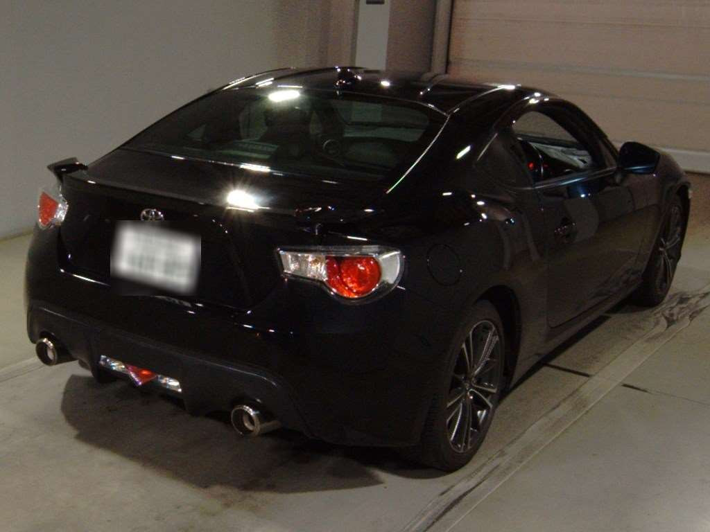 2016 Toyota 86 ZN6[1]