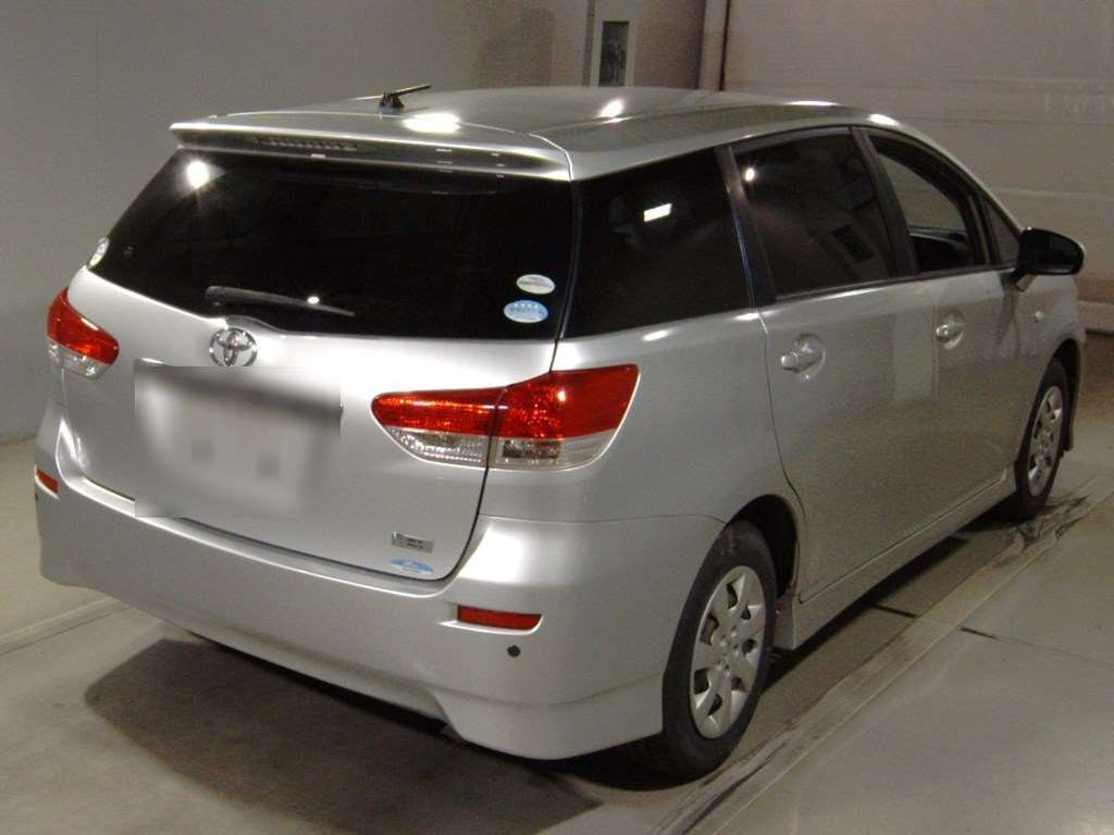 2011 Toyota Wish ZGE20G[1]