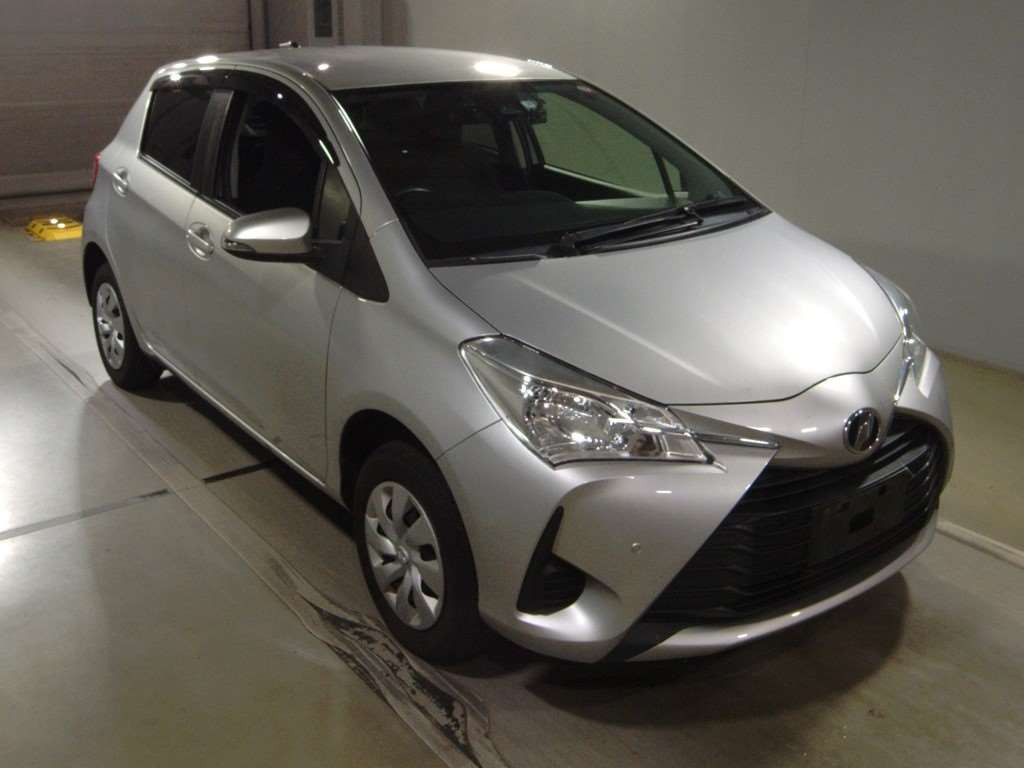 2019 Toyota Vitz NSP135[2]