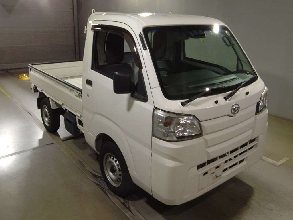 2018 Daihatsu Hijet Truck S500P[2]