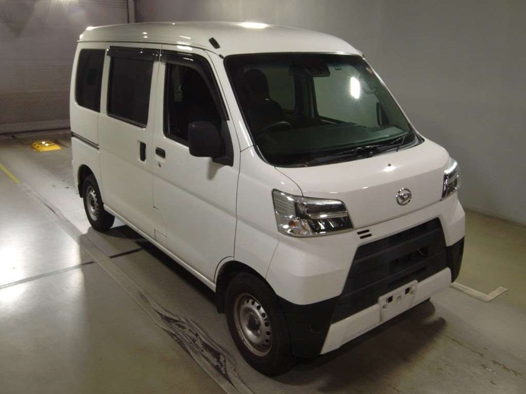 2020 Daihatsu Hijet Cargo S321V[2]