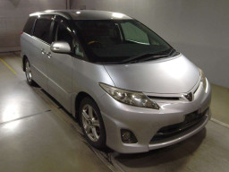 2009 Toyota Estima