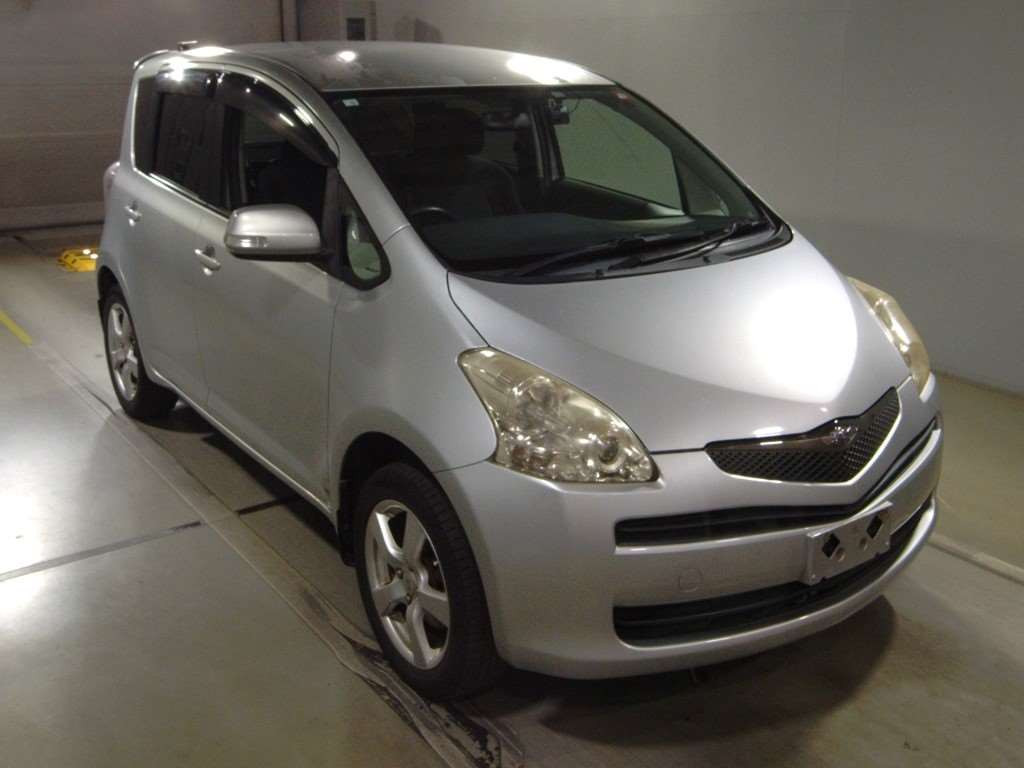 2008 Toyota Ractis NCP105[2]