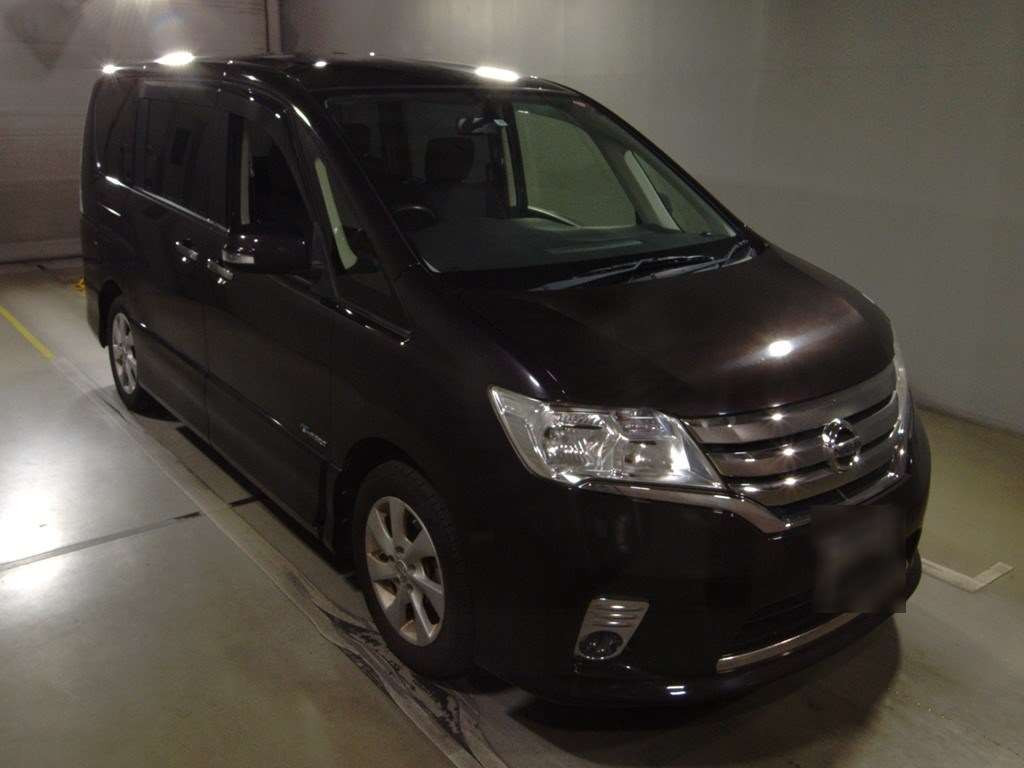 2013 Nissan Serena HFC26[2]