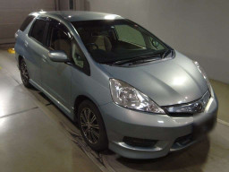 2012 Honda Fit Shuttle Hybrid