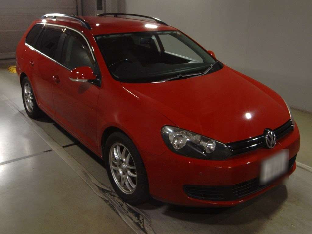 2010 Volkswagen Golf 1KCAX[2]