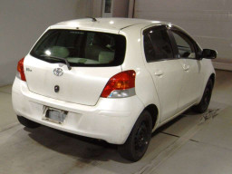 2009 Toyota Vitz