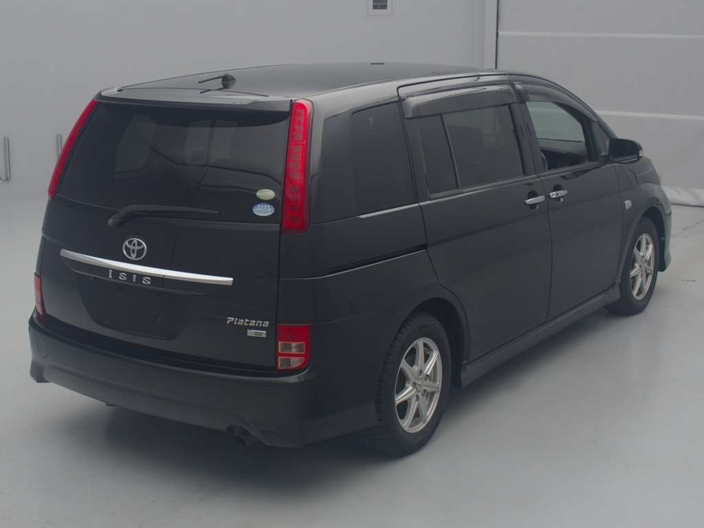 2011 Toyota Isis ZGM10W[1]