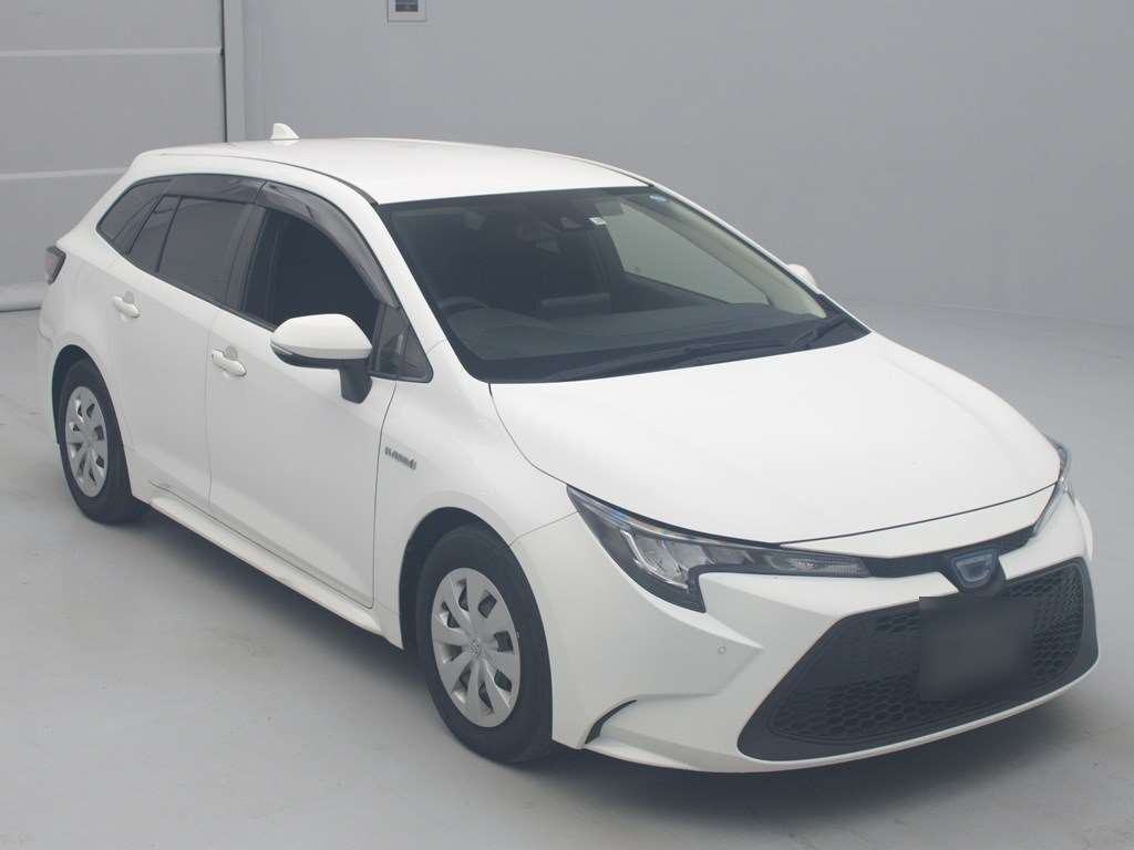 2019 Toyota Corolla Touring Wagon ZWE211W[2]