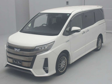 2019 Toyota Noah