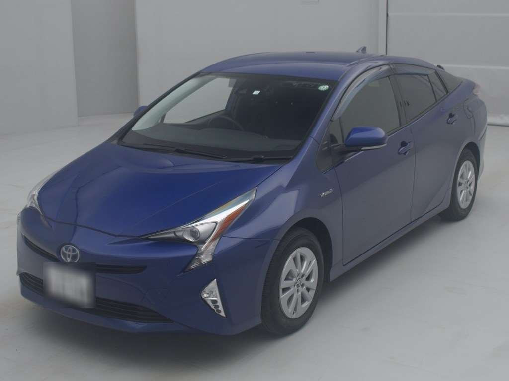 2016 Toyota Prius ZVW55[0]