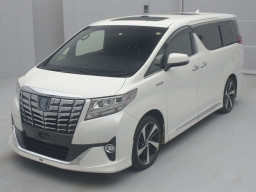 2015 Toyota Alphard Hybrid