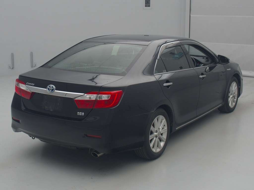 2013 Toyota Camry AVV50[1]