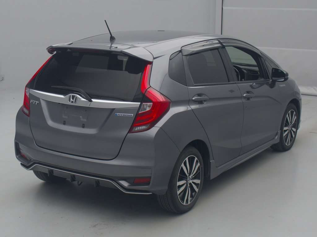 2017 Honda Fit Hybrid GP5[1]