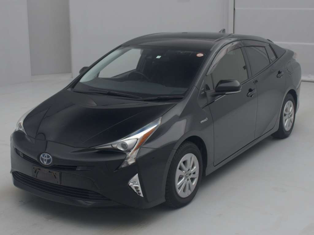 2018 Toyota Prius ZVW50[0]