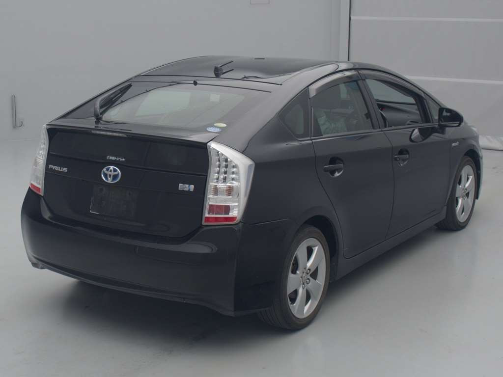 2009 Toyota Prius ZVW30[1]