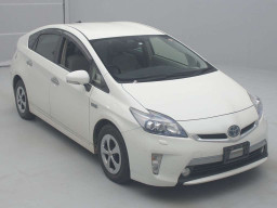 2012 Toyota Prius PHV