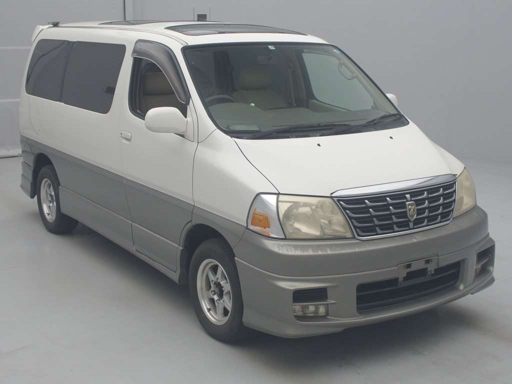 2001 Toyota Grand Hiace KCH10W[2]