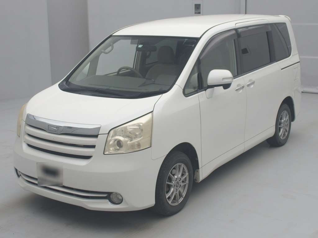 2009 Toyota Noah ZRR70G[0]