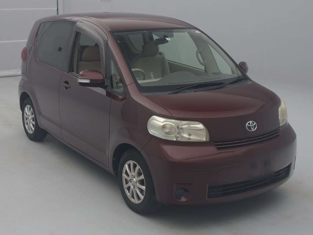 2011 Toyota Porte NNP10[2]