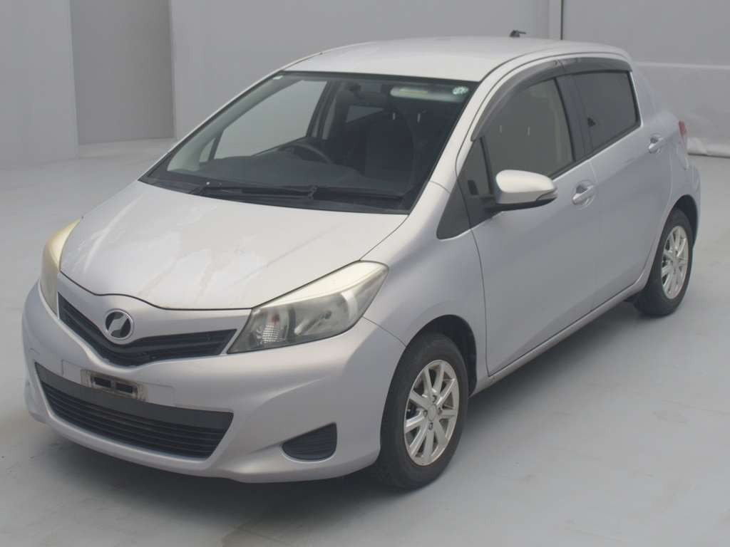 2012 Toyota Vitz NSP130[0]