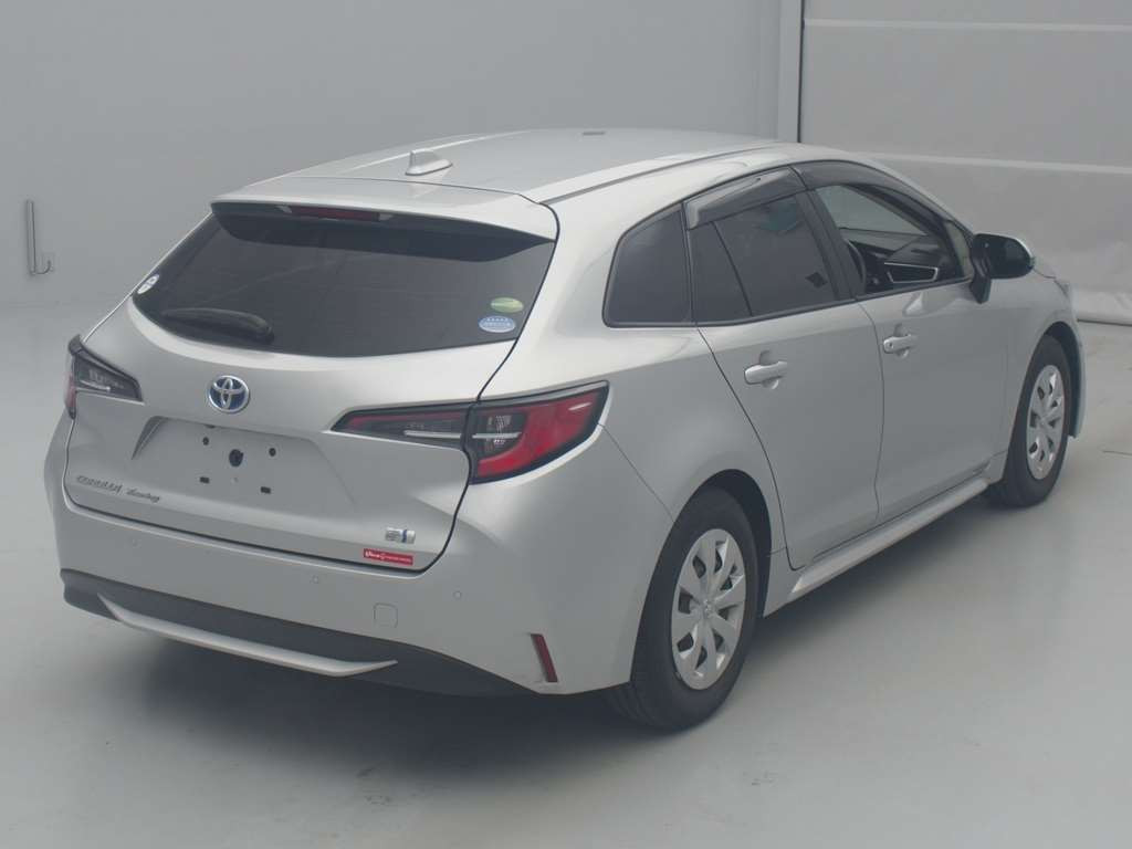 2021 Toyota Corolla Touring Wagon ZWE214W[1]