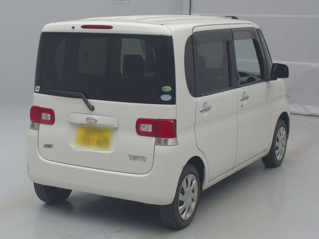 2012 Daihatsu Tanto L385S[1]