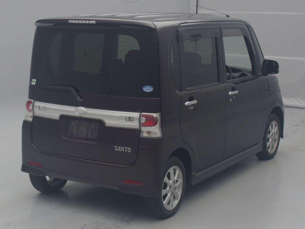 2009 Daihatsu Tanto L385S[1]