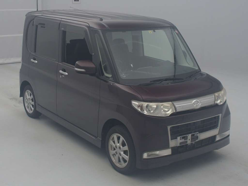 2009 Daihatsu Tanto L385S[2]