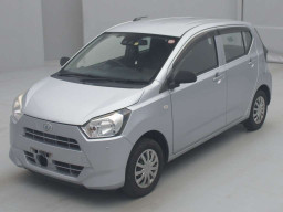 2017 Daihatsu Mira es