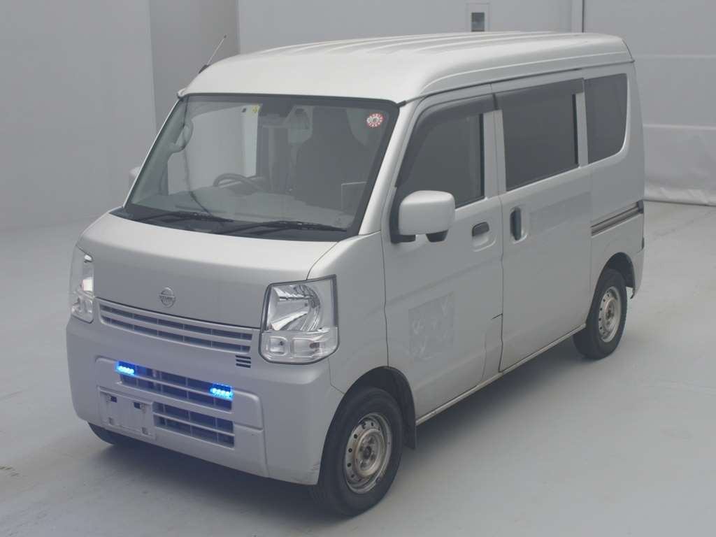 2018 Nissan NV100 Clipper DR17V[0]