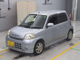 2009 Daihatsu Esse