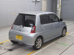 2009 Daihatsu Esse