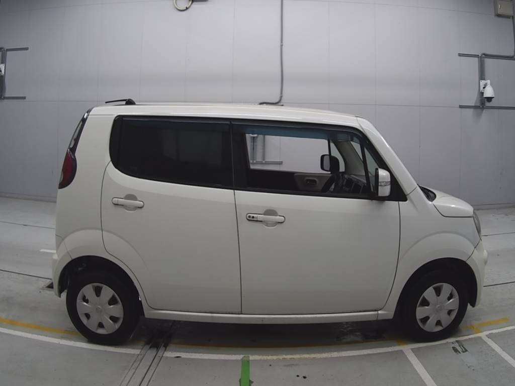 2011 Nissan Moco MG33S[2]