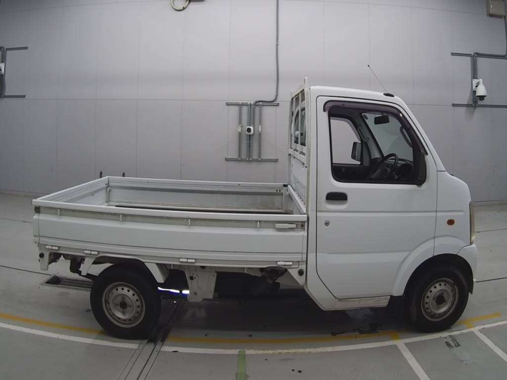 2010 Suzuki Carry Truck DA63T[2]