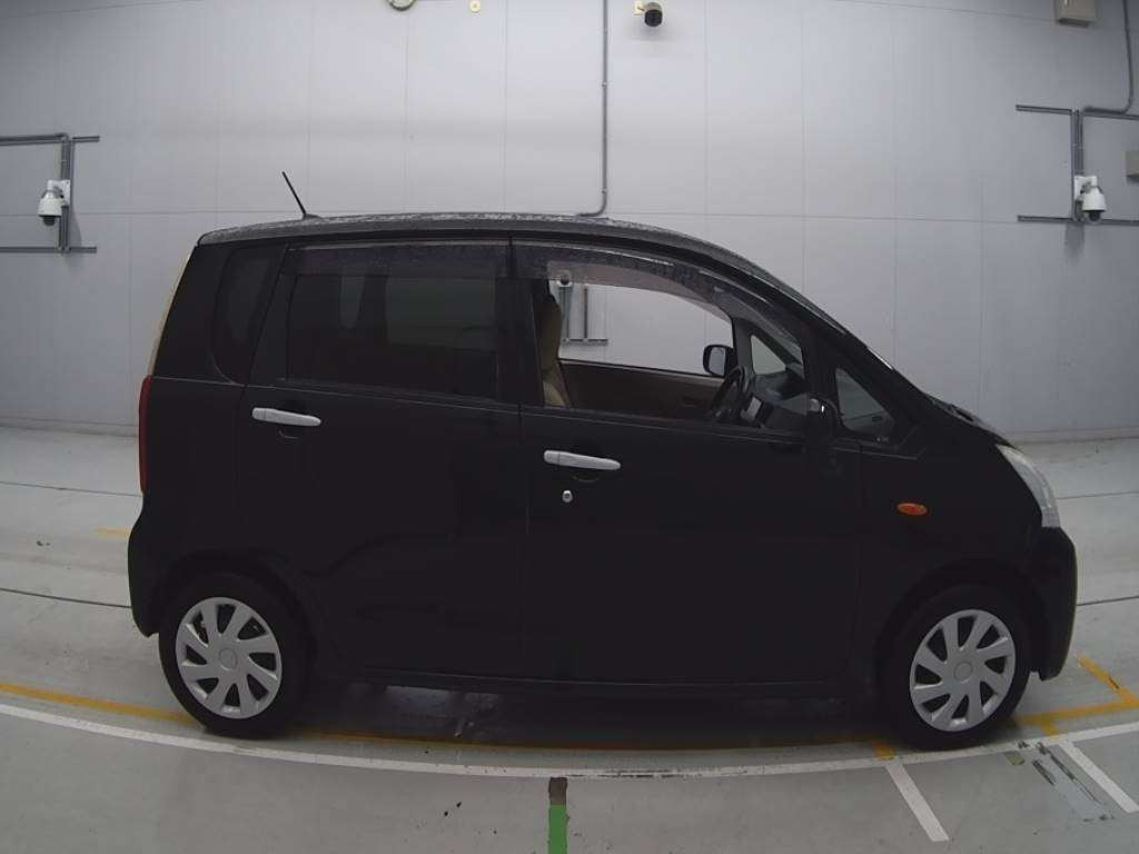 2012 Daihatsu Move LA100S[2]