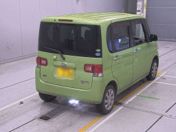 2012 Daihatsu Tanto