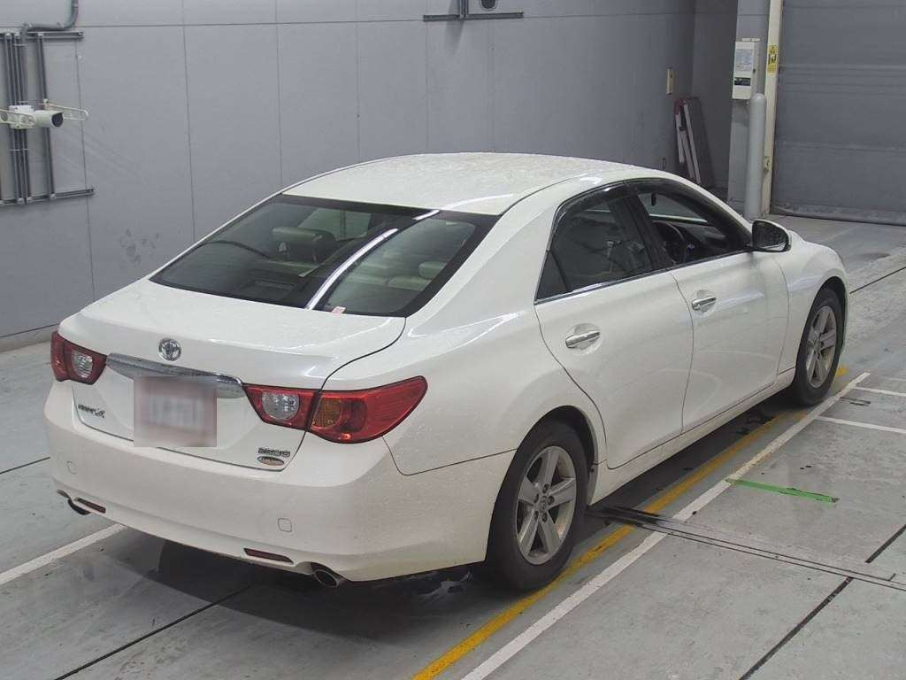 2011 Toyota Mark X GRX130[1]